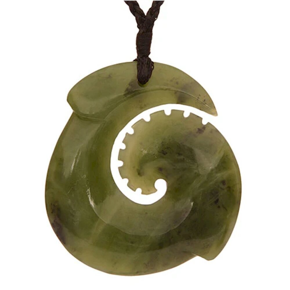 New Zealand Māori Carved Greenstone Engraved Hook Pendant